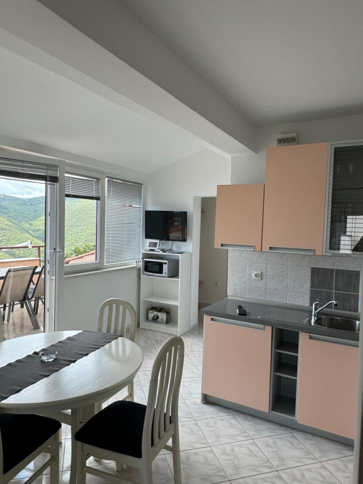 Apartments Creska 629 Rabac Bagian luar foto