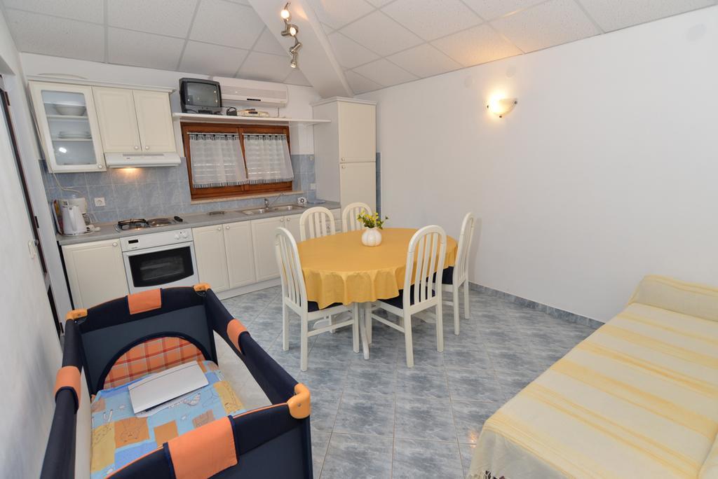 Apartments Creska 629 Rabac Bagian luar foto