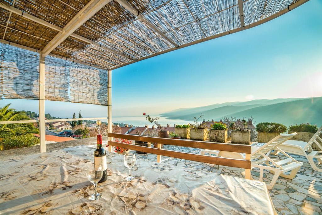 Apartments Creska 629 Rabac Bagian luar foto