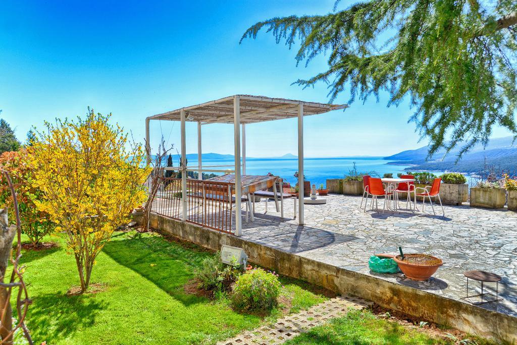 Apartments Creska 629 Rabac Bagian luar foto