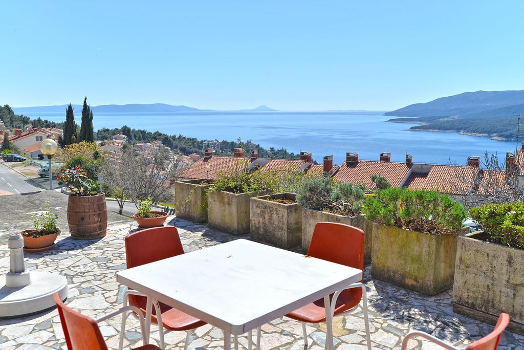 Apartments Creska 629 Rabac Bagian luar foto