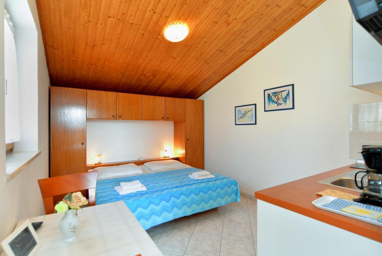 Apartments Creska 629 Rabac Bagian luar foto